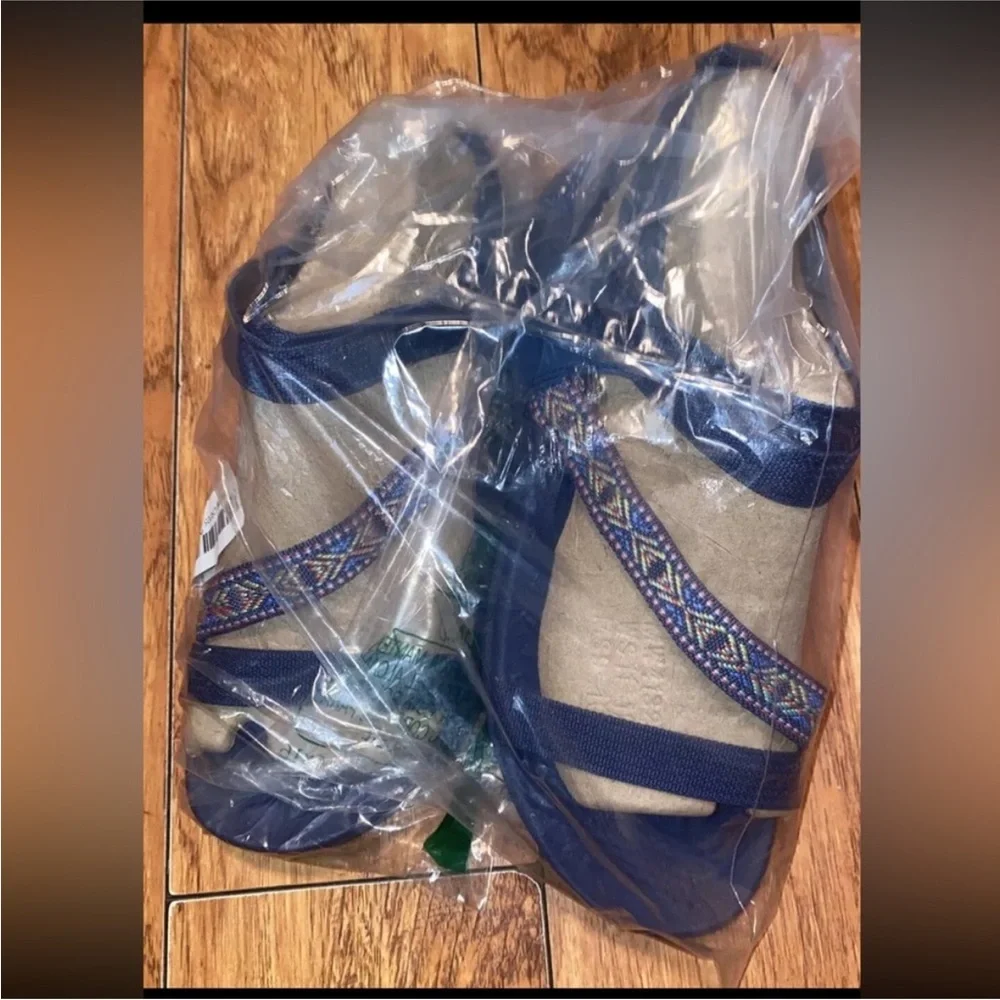 Woman's Sandals SKECHERS Reggae - Size 11